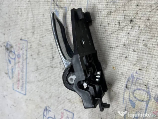 Maner interior dreapta spate Suzuki SX4 2015