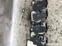Placute spate Volkswagen Touareg 2012
