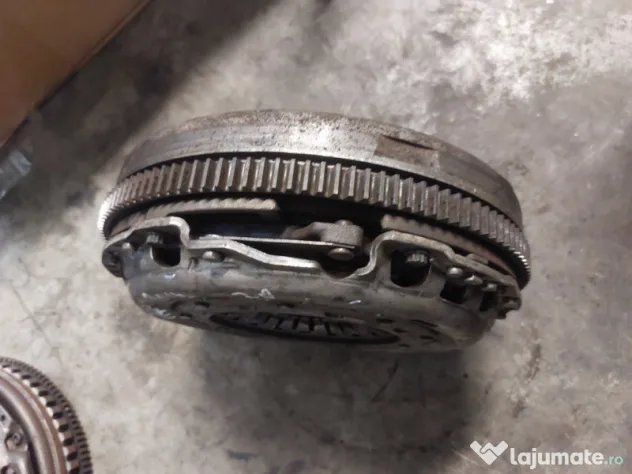 Kit ambreiaj Volkswagen Tiguan 2.0 Motorina 2014