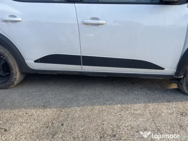 Prag dreapta tabla Dacia Sandero 3 Stepway 1.0 Benzina 2022