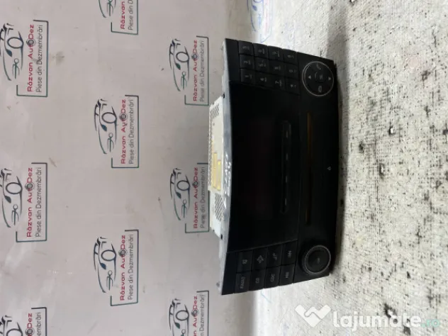 CD Player Mercedes E Class w211 2004