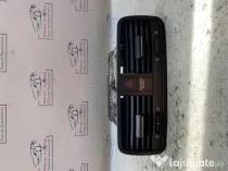 Grila ventilatie centrala Skoda Yeti 2.0 Motorina 2012