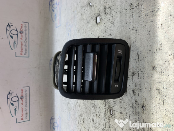 Grila ventilatie dreapta Skoda Yeti 2.0 Motorina 2012
