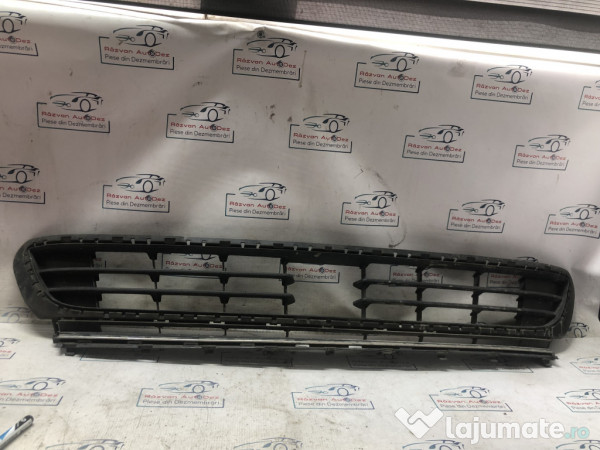 Grila bara fata Volkswagen Golf 7 - Motorina 2015