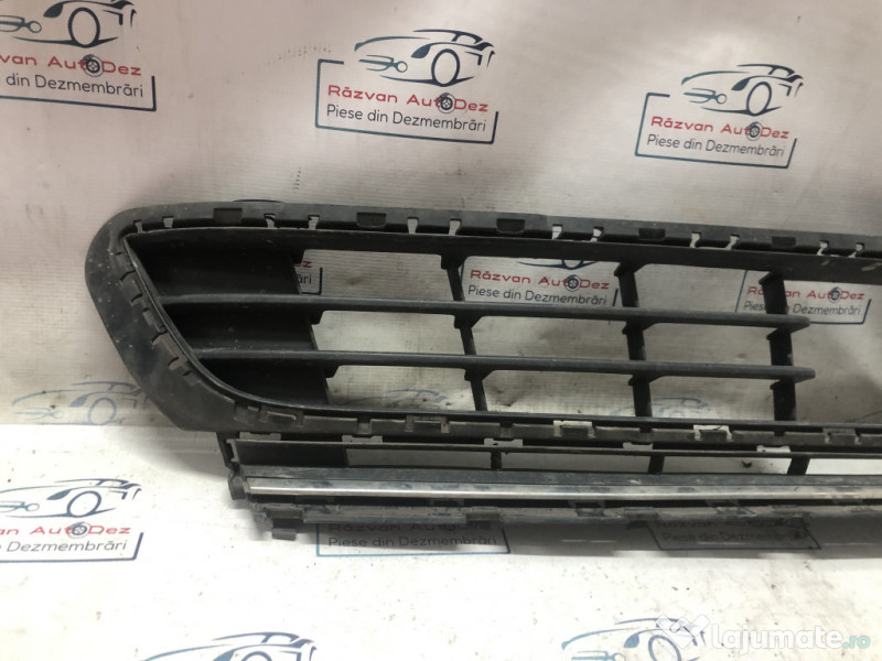 Grila bara fata Volkswagen Golf 7 - Motorina 2015