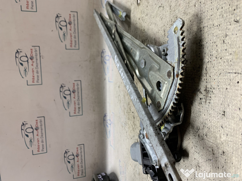 Macara geam stanga fata Mitsubishi ASX 1.8 Motorina 2012