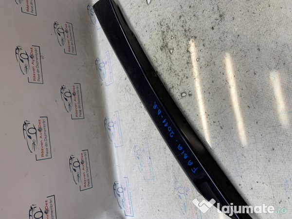 Ornament parbriz dreapta Skoda Fabia - Motorina 2011