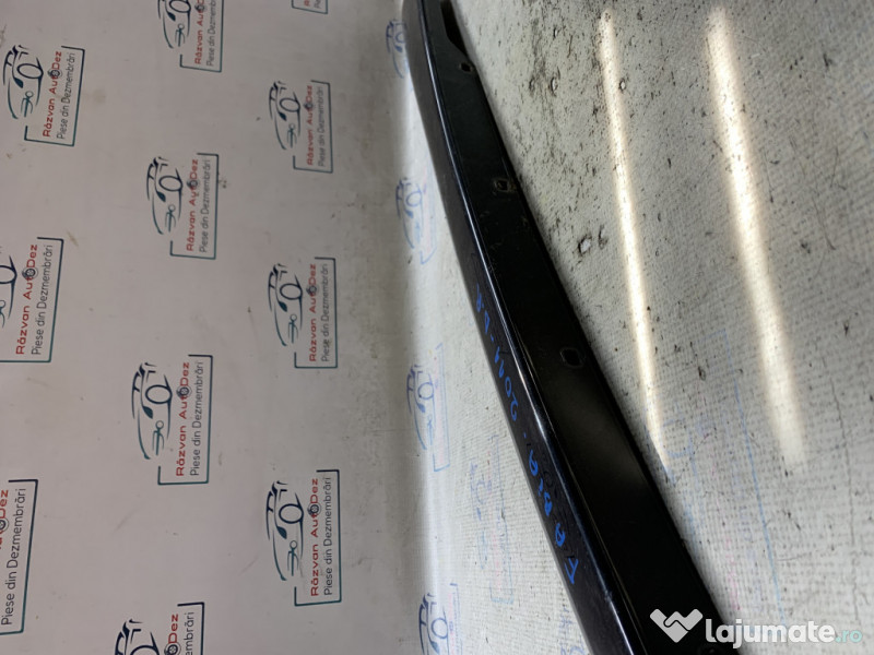 Ornament parbriz dreapta Skoda Fabia - Motorina 2011