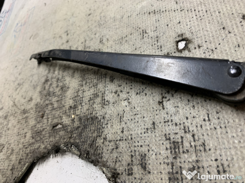 Brat stergator spate BMW X1 - Motorina 2010