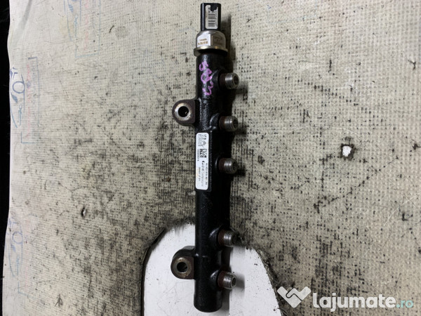 Rampa injectie Citroen C4 Grand Picasso 1.6 Motorina 2014