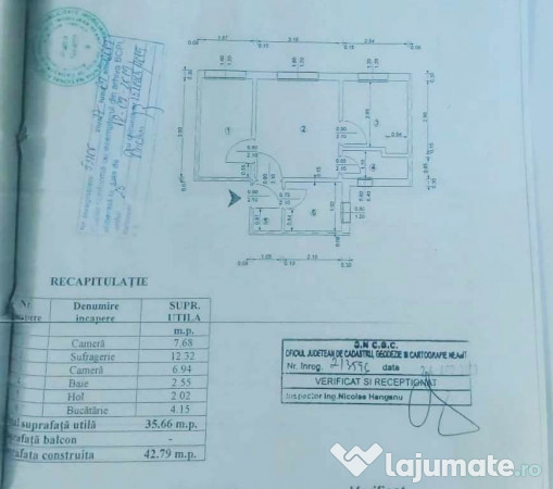 Apartament 3 camere, parter, zona Liceul de Informatica