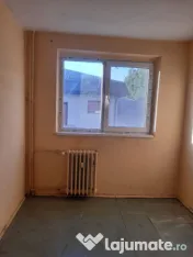 3camere, dec Pta Centrala, etaj 1