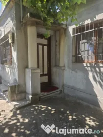 Casa de vanzare - zona Coiciu
