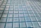 Mozaic din sticla pentru piscine si bai 