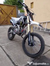 Motocross NOU 125 cmc 4 timpi