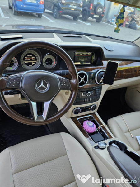 Mercedes GLK 220 an 2012 proprietar