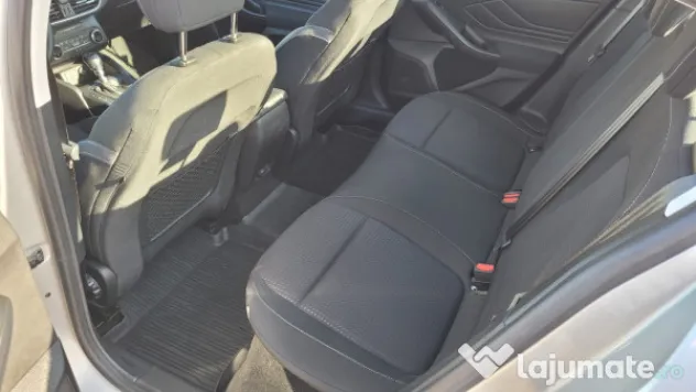 Ford Focus berlina