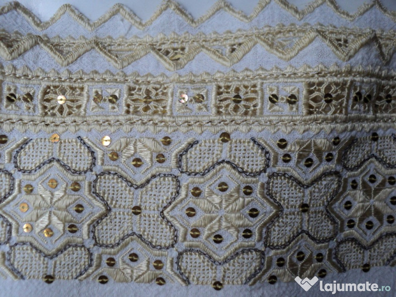 VINTAGE costum popular foarte vechi (are peste 120 ani)