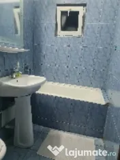 Inchiriez apartament 3 camere Tomis nord (peco omv) 