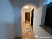 Inchiriez apartament 3 camere Tomis nord (peco omv) 