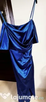 Rochie Albastră Satin.