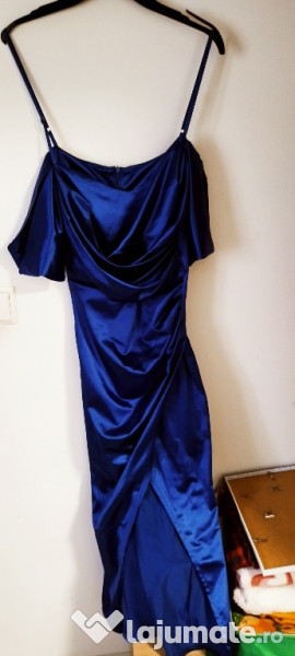 Rochie Albastră Satin.