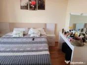 Apartament cu 3 camere decomandat - Zona Tractorul 