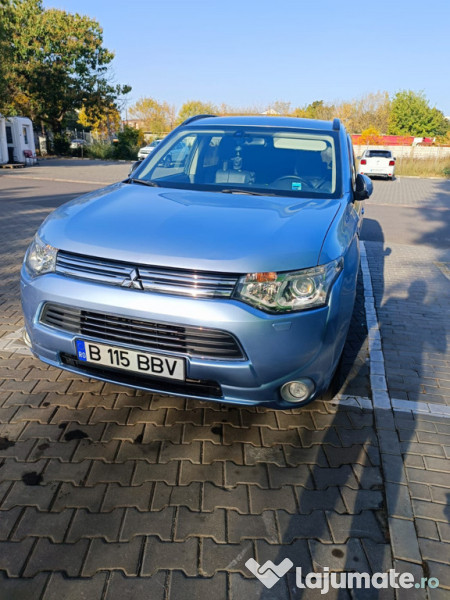MITSUBISHI Outlander 2014 — imagine 3