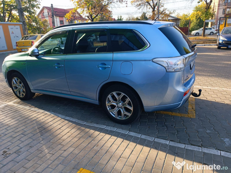 MITSUBISHI Outlander 2014 — imagine 4