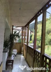Apartament 3 camere, decomandat - zona Racadau 