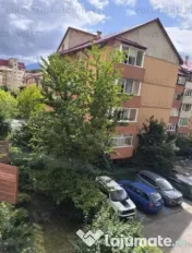 Apartament 3 camere, decomandat - zona Racadau 