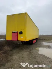 Semiremorci prelată și box și cap tractor 