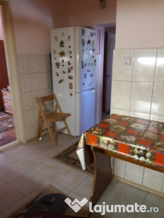 Apartament 3 camere la curte, Zona Centrală