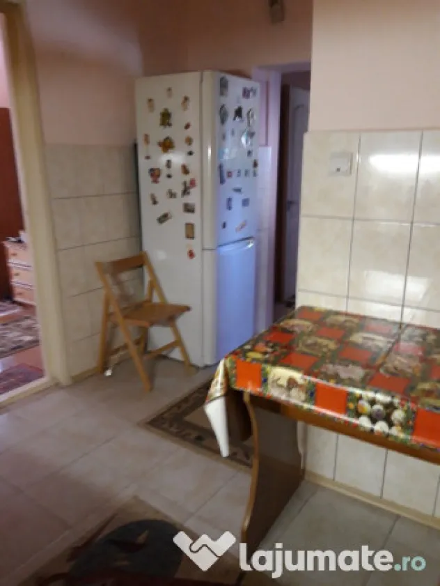 Apartament 3 camere la curte, Zona Centrală