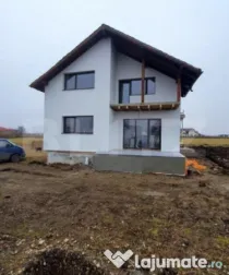 Casa spatioasa 4 camere, 136mp utili, 520 teren, finisata, i