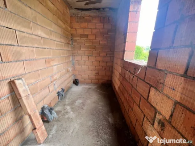 A/1638 De vânzare casă tip duplex în Mureș - Livezeni