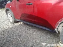 Prag stanga plastic Nissan Juke 2012