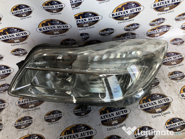 Far Stanga Halogen Opel Insignia A 2009