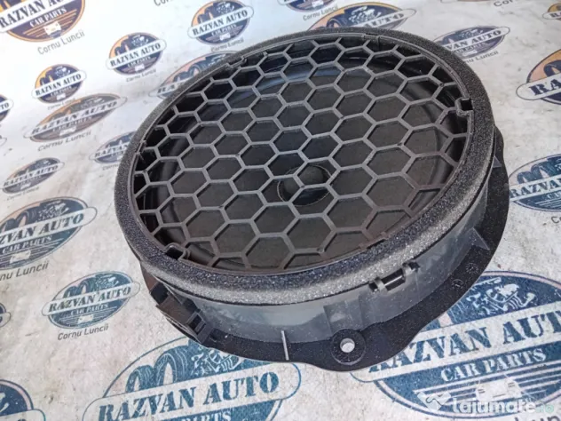 Boxa dreapta fata Audi A3 8V