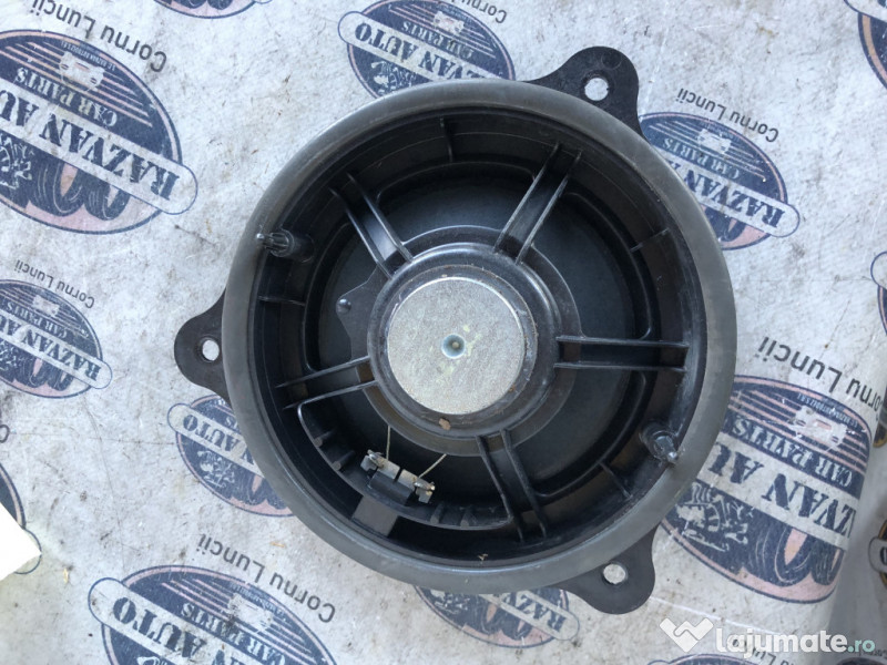 Boxa dreapta fata Nissan Qashqai 2011