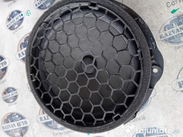 Boxa dreapta fata Audi A3 8V