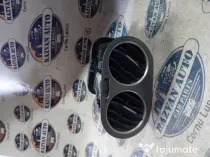 Grila ventilatie stanga Volkswagen Tiguan 2008