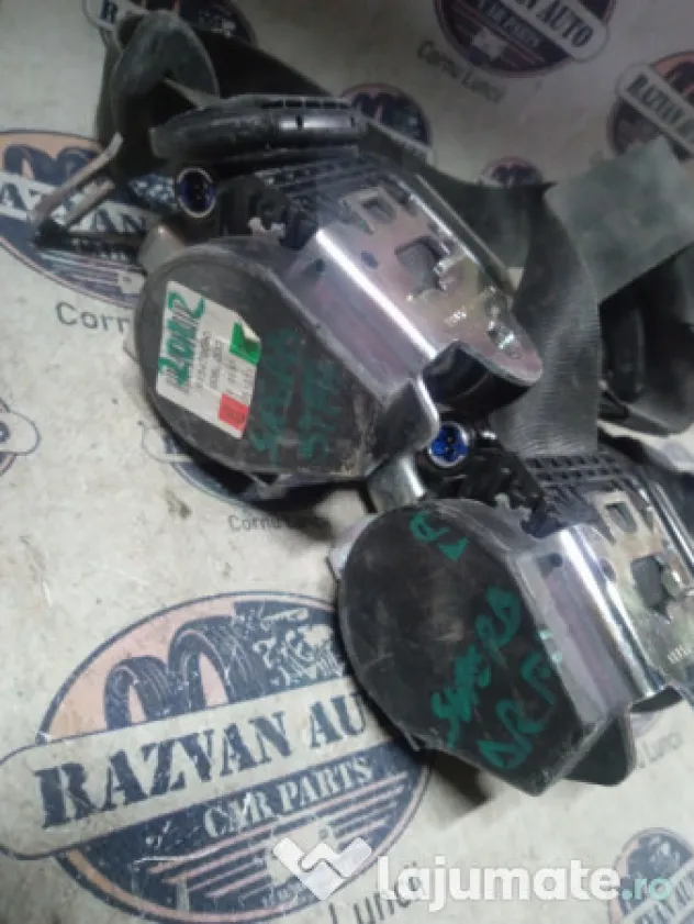 Set Centuri fata cu capsa Skoda Superb 2 2012