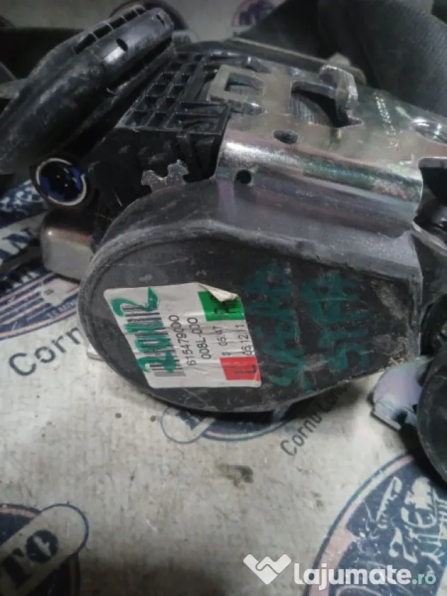 Set Centuri fata cu capsa Skoda Superb 2 2012
