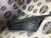 Grila proiector stanga Volkswagen Jetta 2012