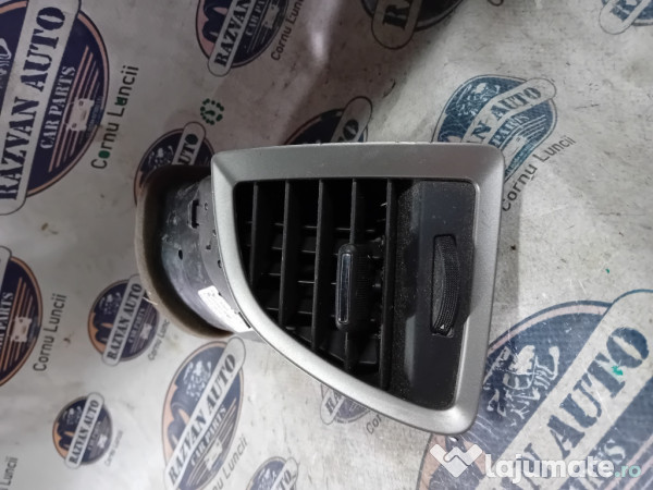 Grila ventilatie stanga Opel Astra J 2014