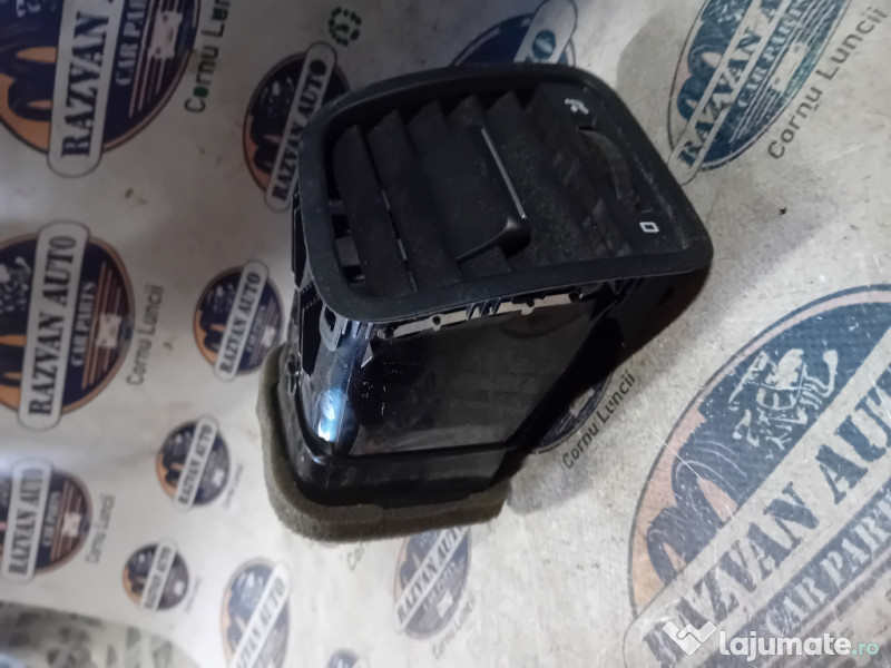 Grila ventilatie dreapta Skoda Yeti 2013