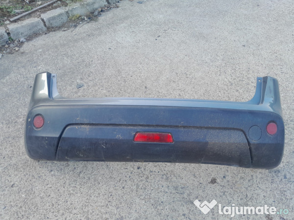 Bara spate Nissan Qashqai 2011