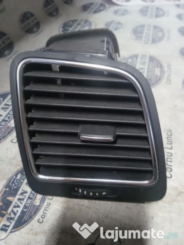 Grila ventilatie dreapta Volkswagen Sharan 2012