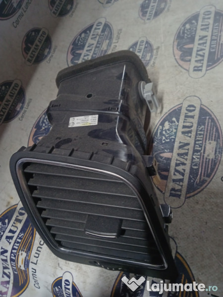 Grila ventilatie dreapta Volkswagen Sharan 2012